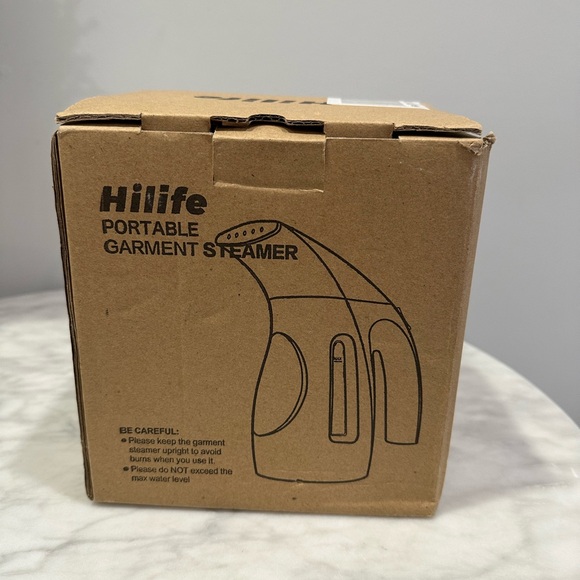 HiLIFE Steamer for Clothes, Portable Handheld Design, Removes Wrinkle - Picture 4 of 8